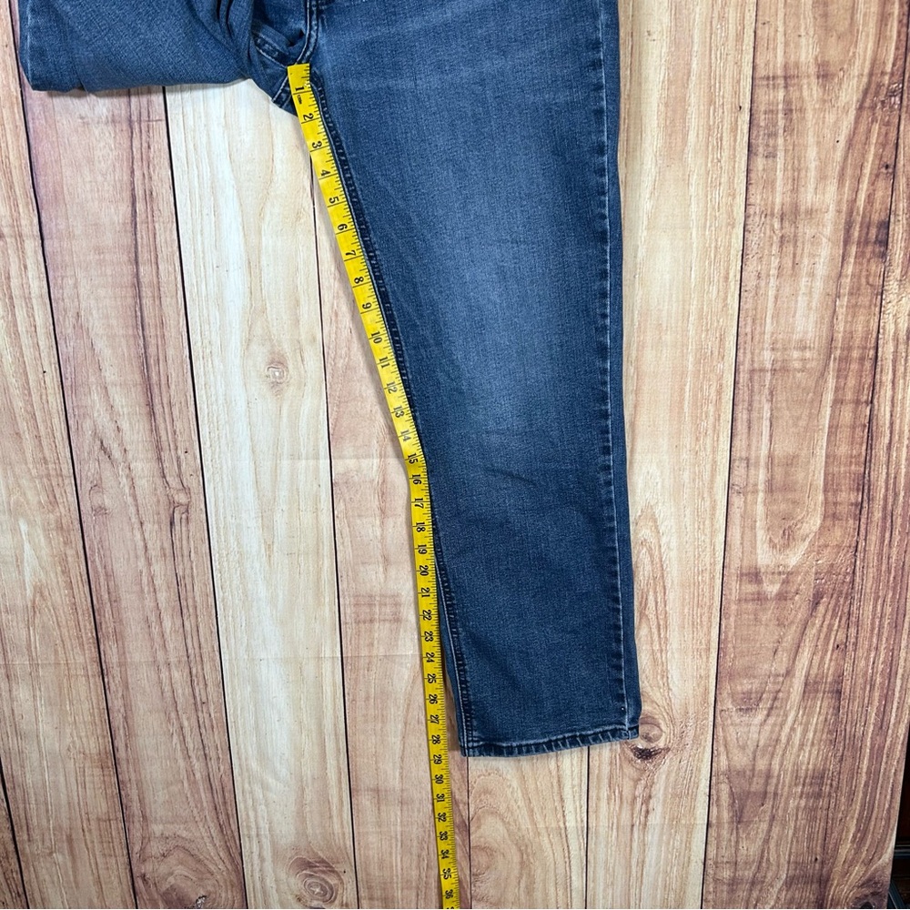 Levi’s Men's Jeans Size 36 X 28.5 Blue Denim Relaxed Fit Work Pants Medium Wash - Picture 15 of 17